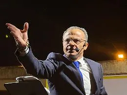 Cateno De Luca non fa differenze: &laquo;Mi candido sia alle primarie del centrosinistra sia a quelle del centrodestra&raquo;