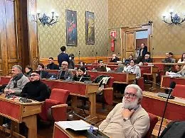 Ragusa, il Consiglio comunale in scena tra la solidariet&agrave; a Bitetti e l'ingresso di Flaccavento