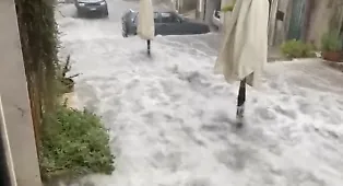 Modica, le piogge torrenziali trasformano la citt&agrave;