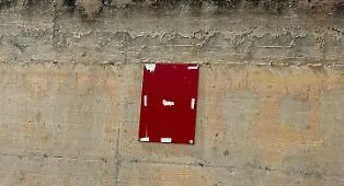 Vittoria, vandali contro i cartelli anti-rifiuti nel boschetto di via Rocco Chinnici