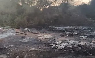 Incendio di Montecalvo a Vittoria, Zingaro denuncia: "Tutti sanno, ma fanno finta di non vedere"