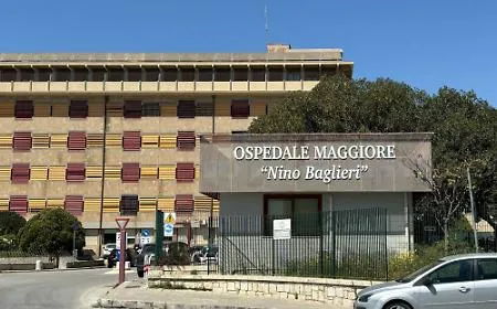 Modica, il tour di "Sanit&agrave; X tutti" dei Cinque Stelle arriva al Maggiore Baglieri