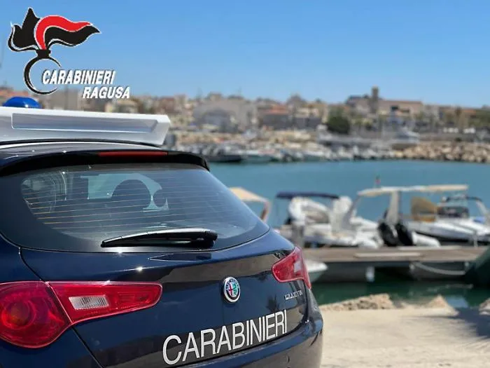 Scoglitti, furto di energia elettrica: 41enne ai domiciliari