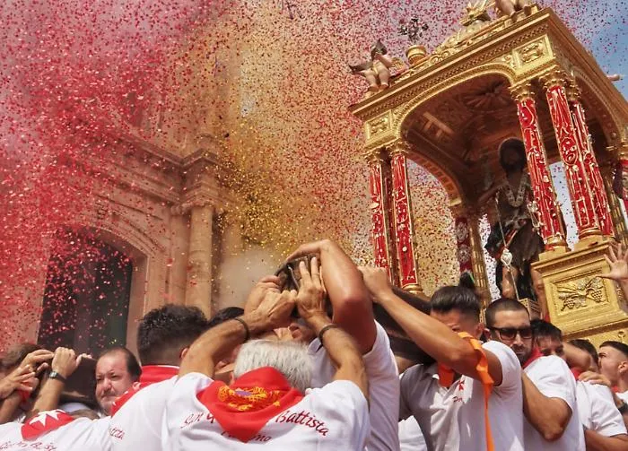 Monterosso, grande festa per il giorno dedicato al patrono e protettore San Giovanni Battista