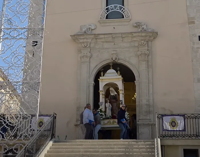 Monterosso Almo, giornata di grazia e devozione con la processione di Maria Ss. Bambina