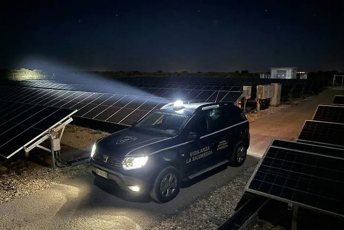 Campi fotovoltaici presi d'assalto dai razziatori nel Ragusano