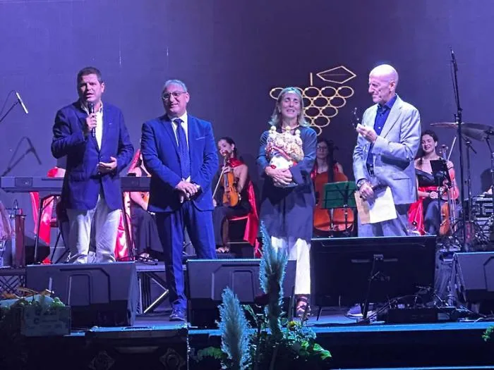 Scienza, lavoro e speranza premiati con il "Grappolo d'oro" 